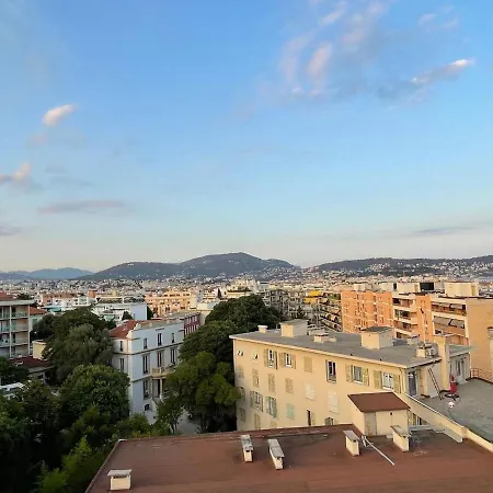 à 5 Minutes Et Vue Splendide